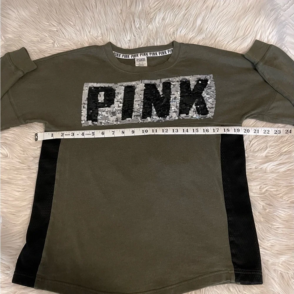 PINK | Sequin | Crewneck Sweatshirt | Green & Black - Picture 5 of 11